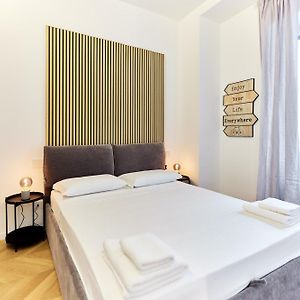 Duomo Imperial Suits - Modern And Comfortable